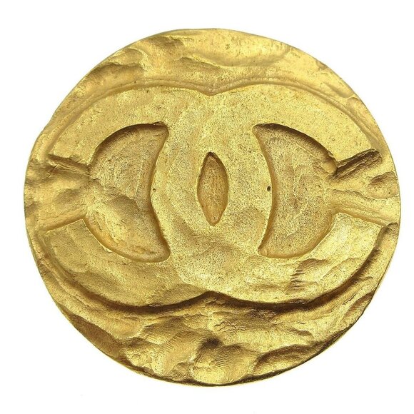 Chanel Medallion Brooch Pin Gold 94P 57917 - Picture 1 of 4